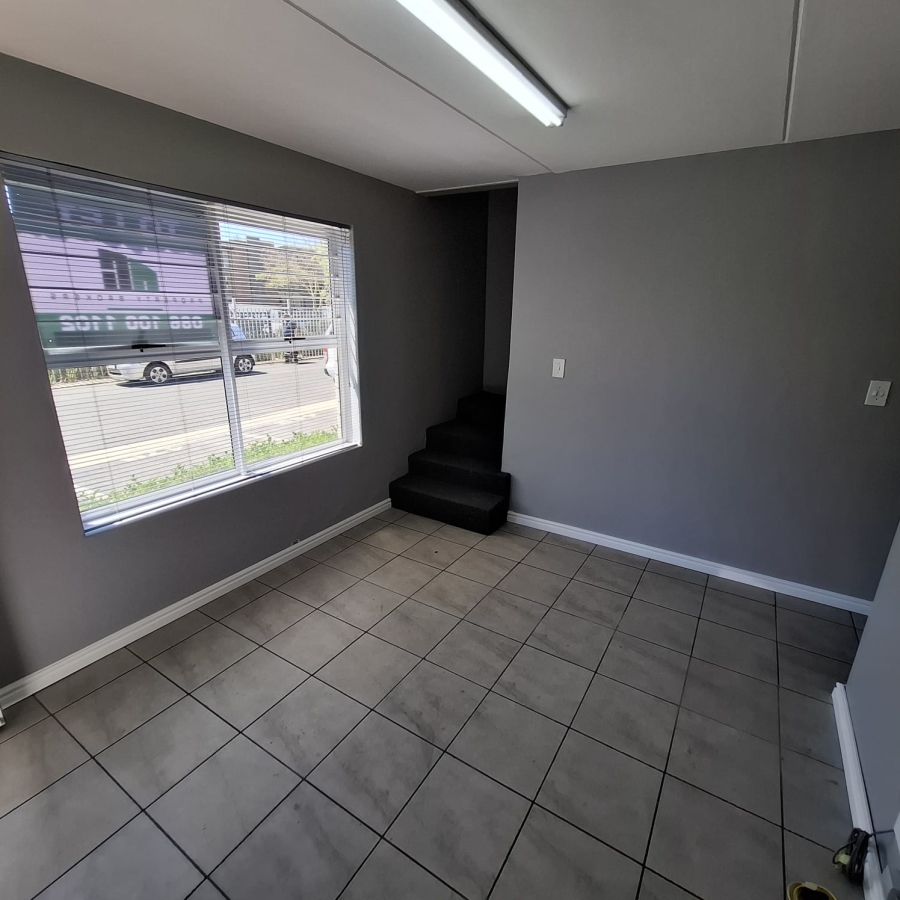 To Let commercial Property for Rent in Brackenfell Central Western Cape